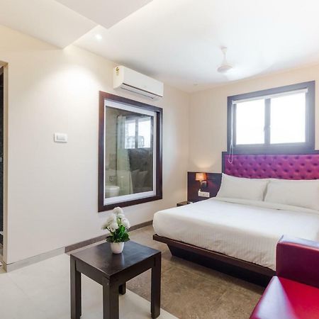 York Hotel Kochi Bagian luar foto