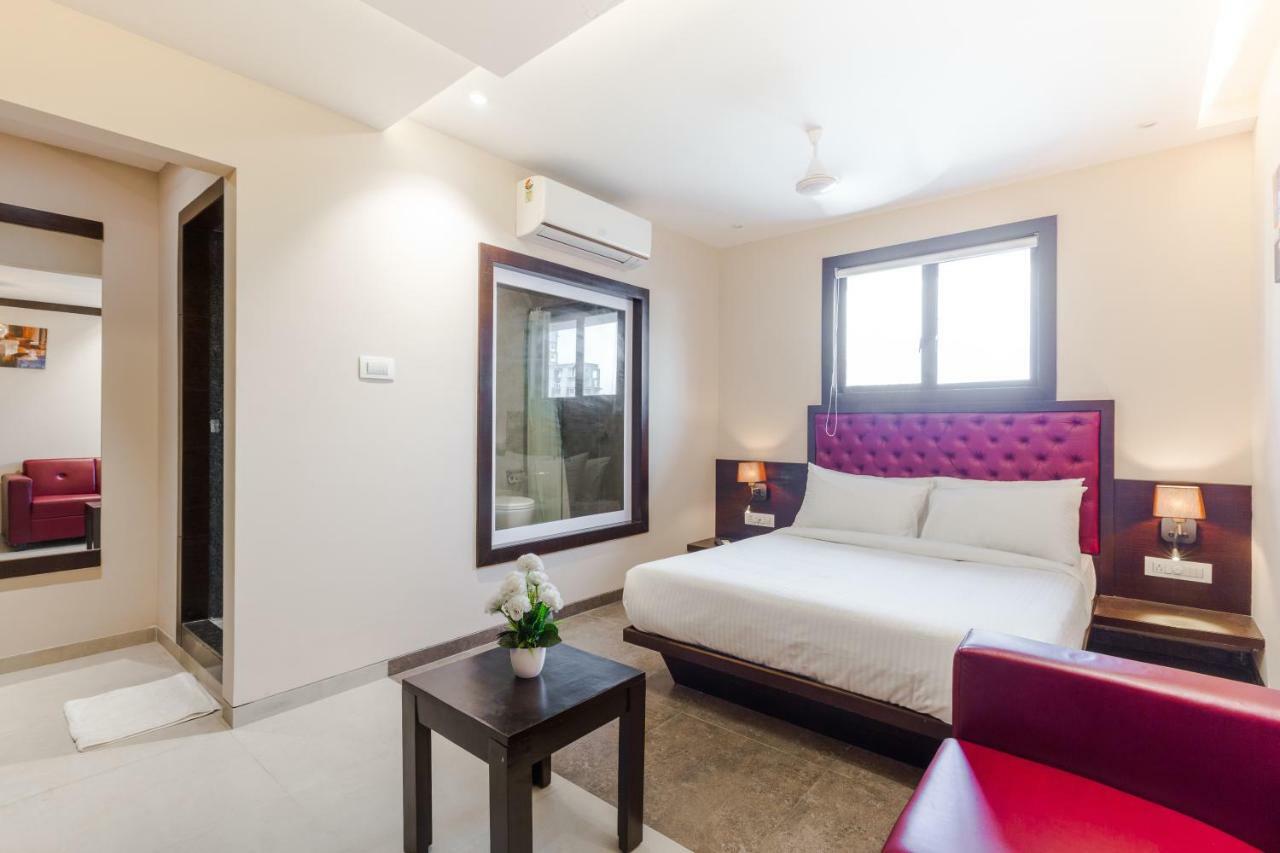 York Hotel Kochi Bagian luar foto