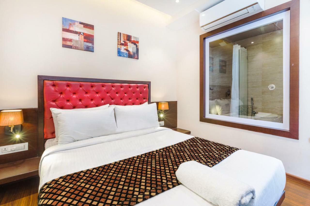 York Hotel Kochi Bagian luar foto